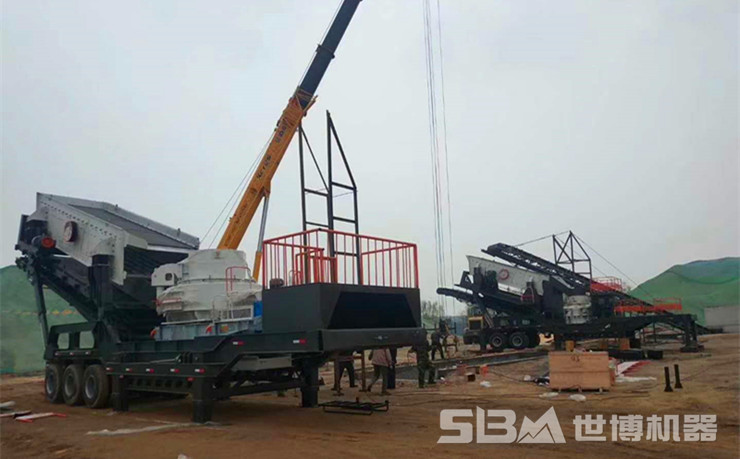 轮胎式移动乐动（中国）现场